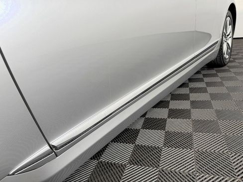 Used 2014 Lexus LS 460 w/ Comfort Package RWD image 24