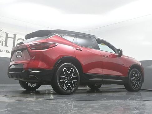 Used 2023 Chevrolet Blazer RS w/ Driver Confidence II Package AWD/4WD image 32