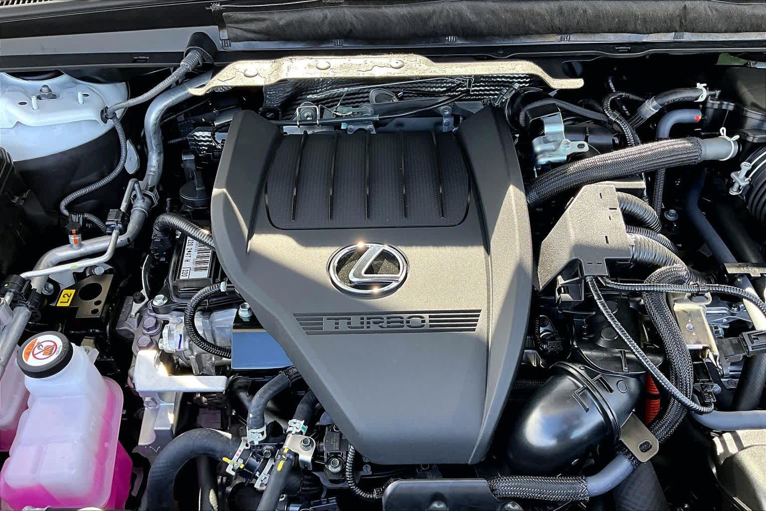 New 2026 Lexus RX 500h F Sport w/ Convenience Package AWD/4WD image 17