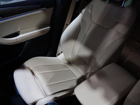 Used 2021 BMW X4 xDrive30i w/ Premium Package image 10