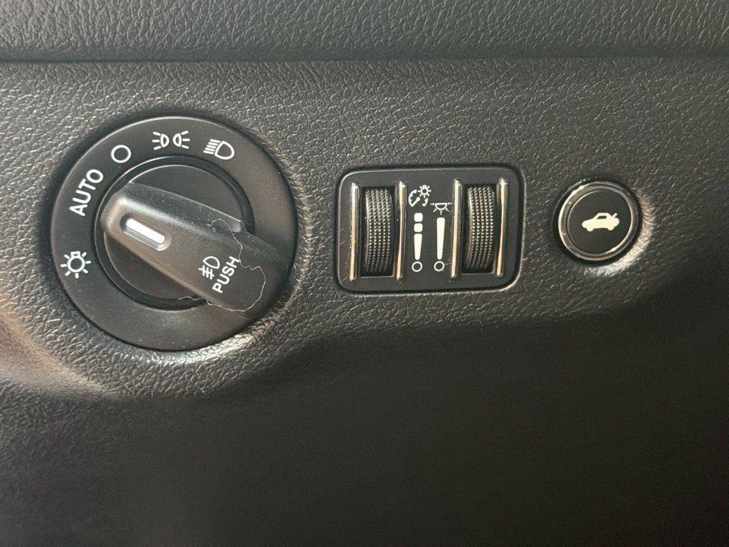 Used 2016 Dodge Challenger SXT w/ Super Sport Group (SS/T) RWD image 22