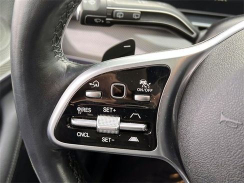 Used 2022 Mercedes-Benz GLS 450 4MATIC image 20