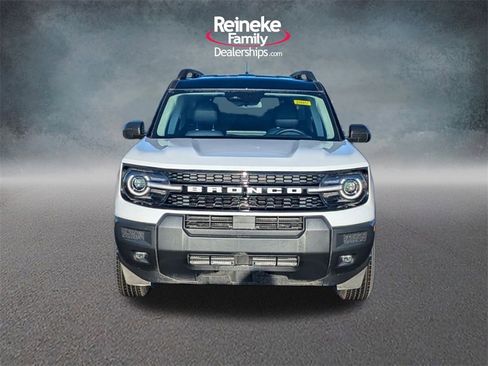 New 2025 Ford Bronco Sport Outer Banks image 2