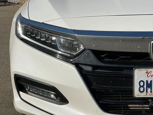 Used 2019 Honda Accord EX image 17