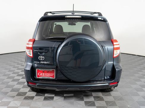 Used 2010 Toyota RAV4 Limited AWD/4WD image 5