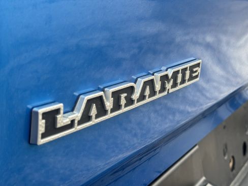 Used 2022 RAM 1500 Laramie w/ Sport Appearance Package image 17