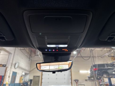 New 2026 Chevrolet Traverse LT w/ Midnight/Sport Edition image 35