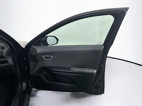 Used 2025 Kia K4 LXS FWD image 30