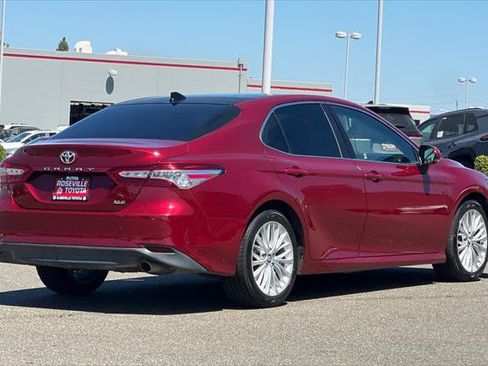 Certified 2018 Toyota Camry XLE w/ Audio Package FWD image 2