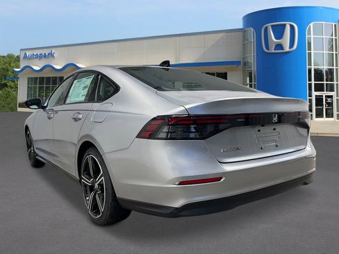 New 2026 Honda Accord SE image 3