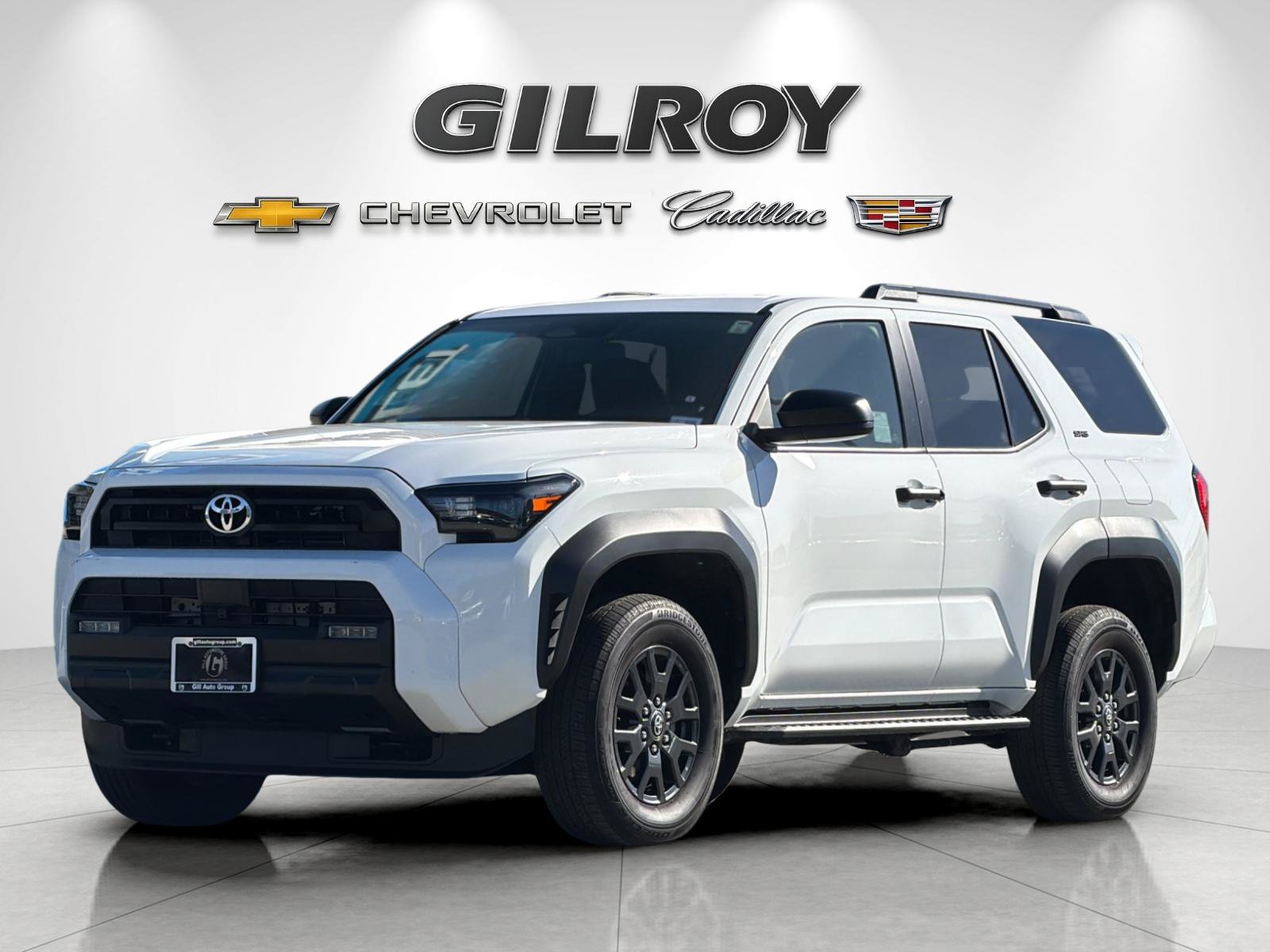 Used 2025 Toyota 4Runner SR5 AWD/4WD image 7
