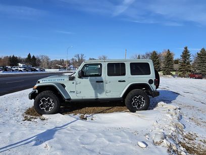 New 2023 Jeep Wrangler Unlimited Rubicon 4xe w/ Cold Weather Group