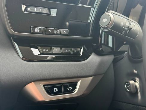 New 2026 Lexus RX 450h AWD image 19