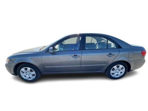Used 2009 Hyundai Sonata GLS image 2