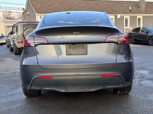 Used 2023 Tesla Model Y Long Range image 7