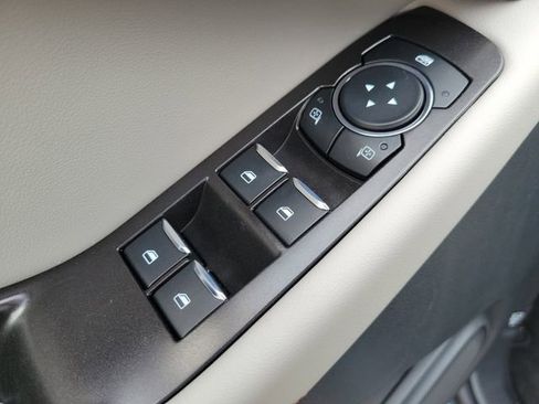 New 2026 Ford Explorer Active AWD/4WD image 21