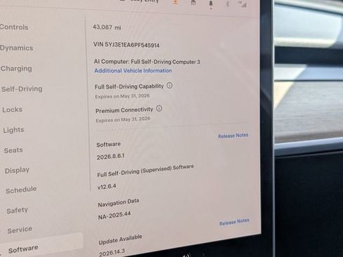 Used 2023 Tesla Model 3 Standard Range RWD image 19