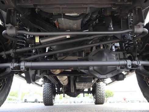 Used 2024 Ford F350 Platinum w/ Tremor Off-Road Package AWD/4WD image 13