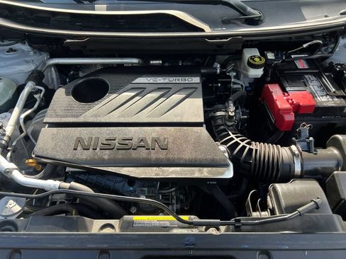 Used 2024 Nissan Rogue SV AWD/4WD image 19