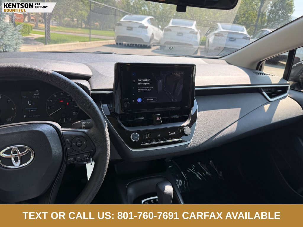 Used 2025 Toyota Corolla LE AWD/4WD image 18