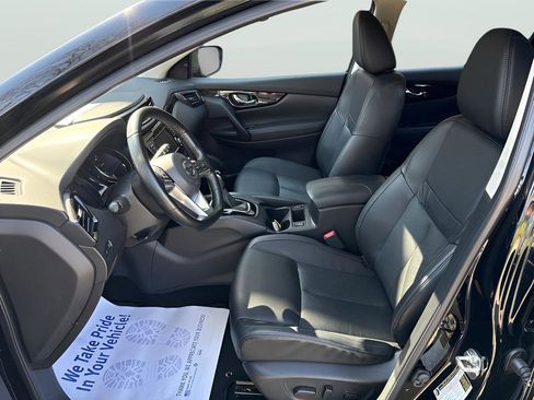 Used 2022 Nissan Rogue Sport SL image 17