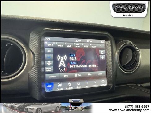 Used 2023 Jeep Wrangler Unlimited Sport AWD/4WD image 20
