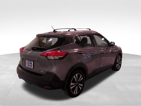 Used 2020 Nissan Kicks SV image 4