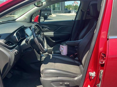 Used 2017 Buick Encore Preferred FWD image 5