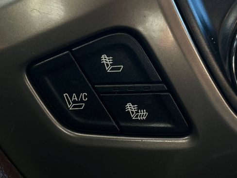 Used 2015 Chevrolet Silverado 2500 High Country w/ Duramax Plus Package image 38