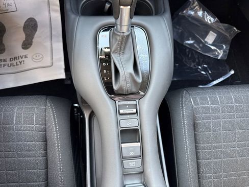 New 2026 Honda HR-V LX image 19