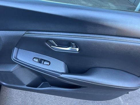 Certified 2023 Nissan Sentra S FWD image 19