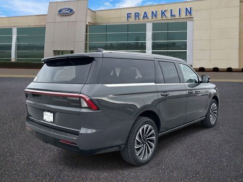 New 2026 Lincoln Navigator L Black Label image 7