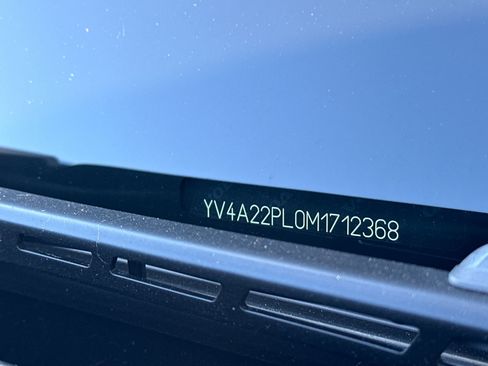 Used 2021 Volvo XC90 T6 Inscription AWD/4WD image 3