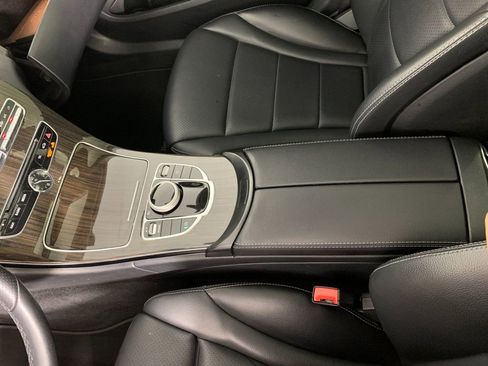 Used 2017 Mercedes-Benz C 300 Sedan image 29