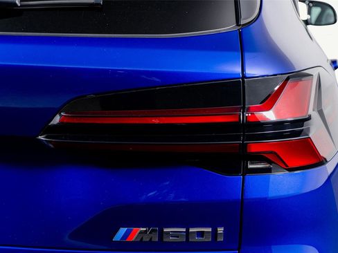 Used 2025 BMW X5 M60i AWD/4WD image 13