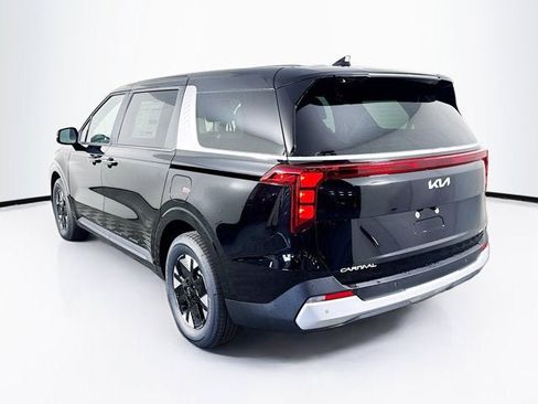 New 2026 Kia Carnival LXS FWD image 7