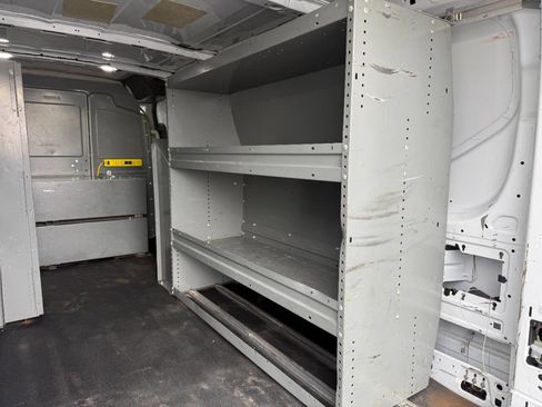 Used 2018 Ford Transit 250 148 Low Roof image 29