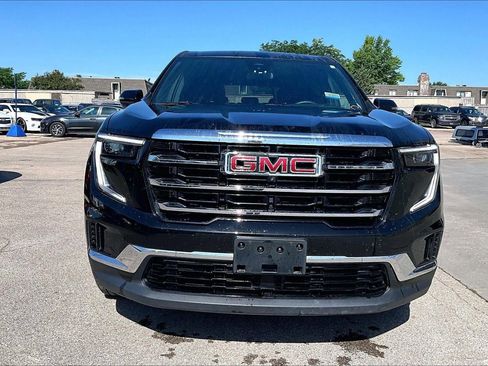 Used 2025 GMC Acadia Elevation AWD/4WD image 3