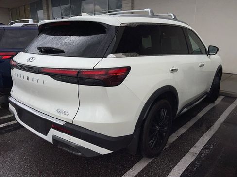 Used 2023 INFINITI QX60 Sensory w/ Vision Package image 6