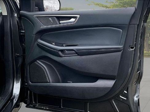 Certified 2020 Ford Edge SEL image 23