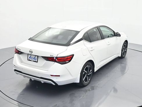 Certified 2024 Nissan Sentra SV FWD image 32