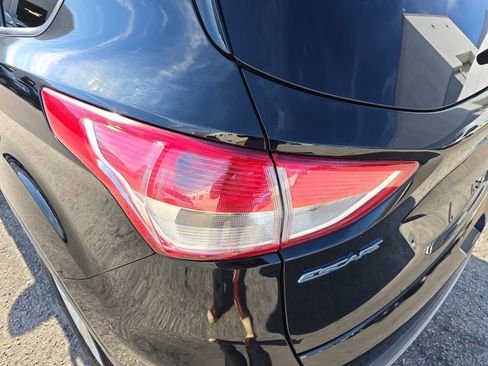 Used 2016 Ford Escape SE w/ Equipment Group 201A image 36