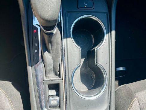 Used 2023 Chevrolet Equinox LT image 15