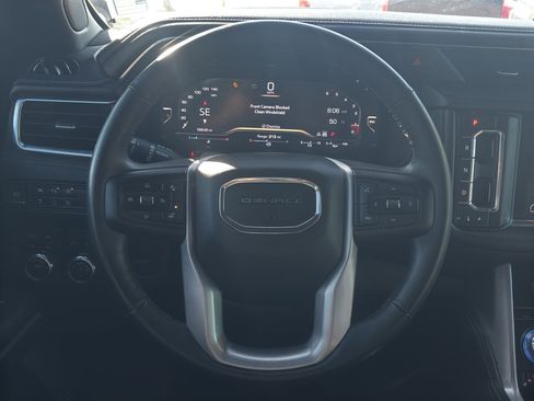 Certified 2023 GMC Yukon XL Denali AWD/4WD image 9