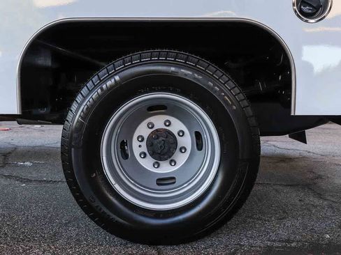 New 2026 Ford F350 XL w/ XL Chrome Package image 10