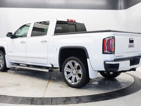 Used 2016 GMC Sierra 1500 Denali w/ Enhanced Driver Alert Package image 3