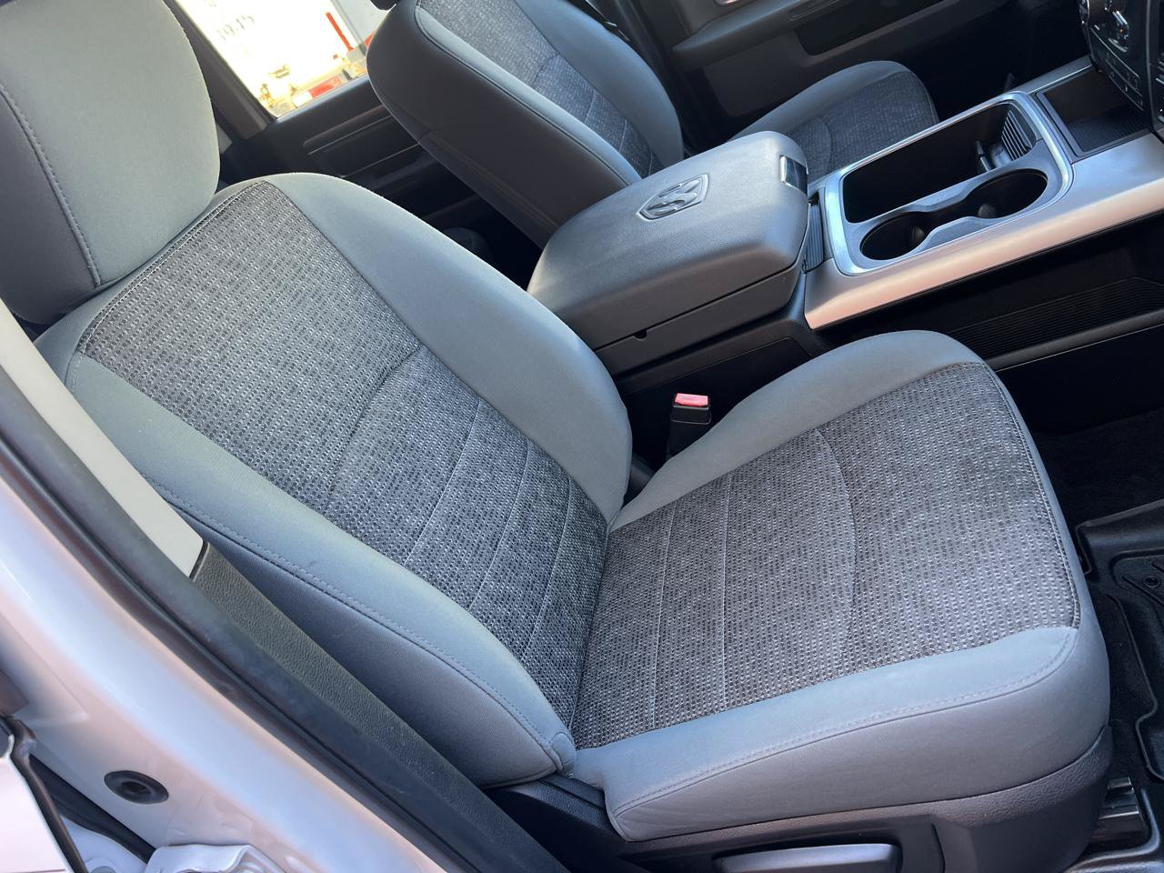 Used 2017 RAM 1500 Big Horn AWD/4WD image 17