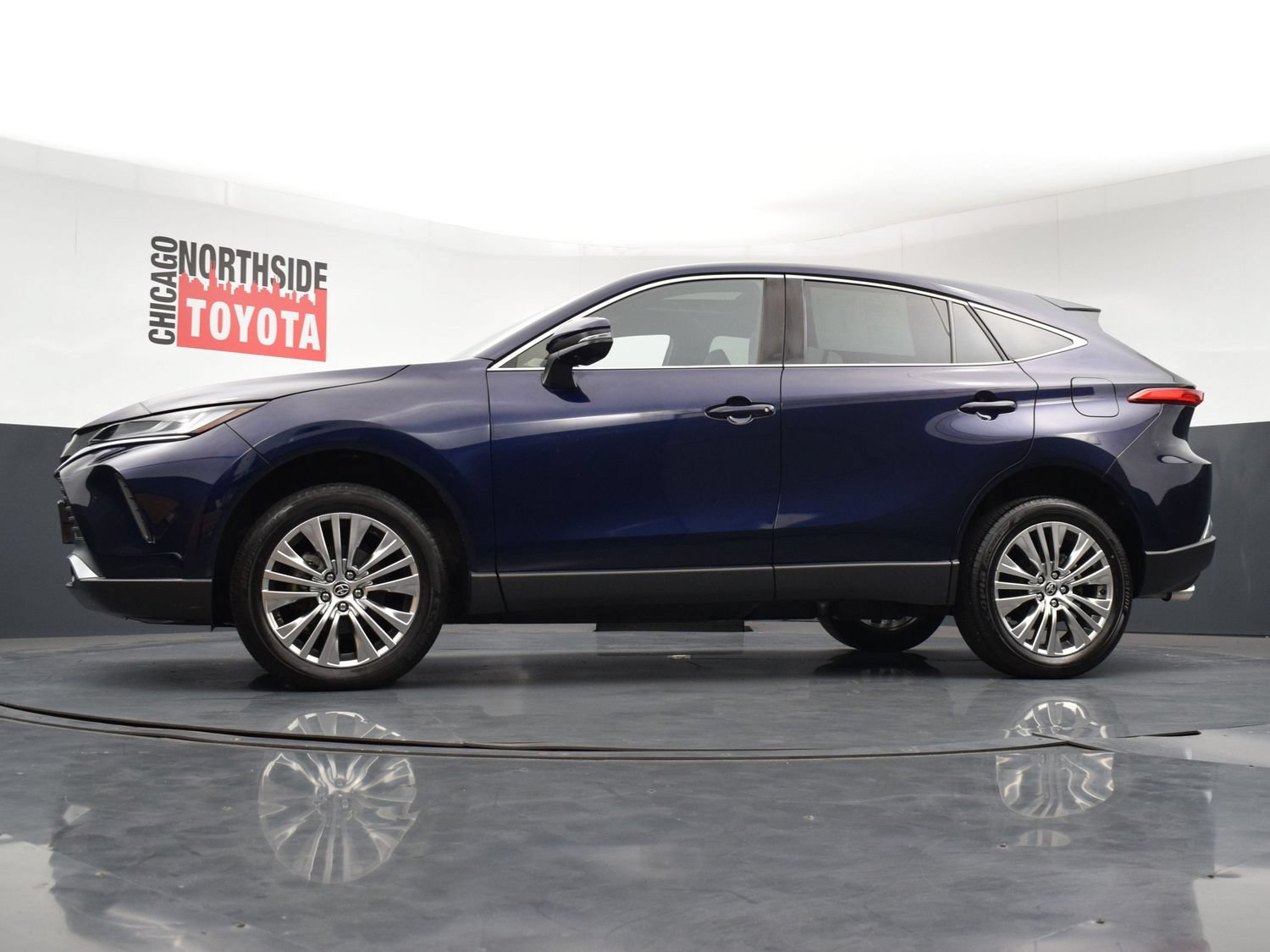 Used 2023 Toyota Venza Limited AWD/4WD image 35