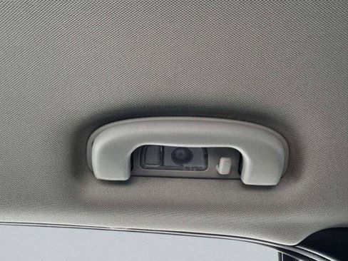 Used 2018 Chevrolet Equinox LS FWD image 41