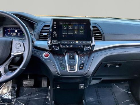 Used 2023 Honda Odyssey Sport image 10